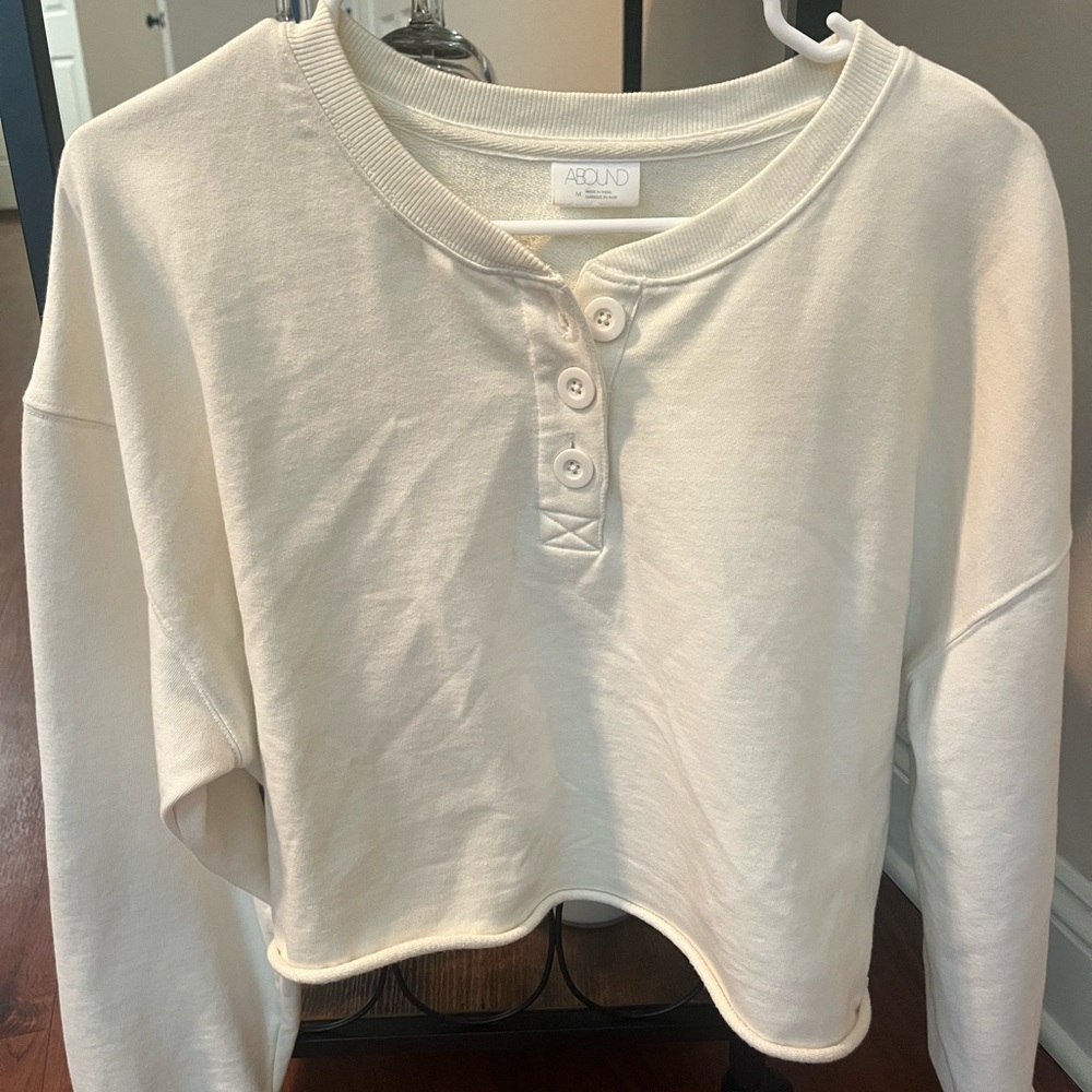 Abound Cropped Womens Henley